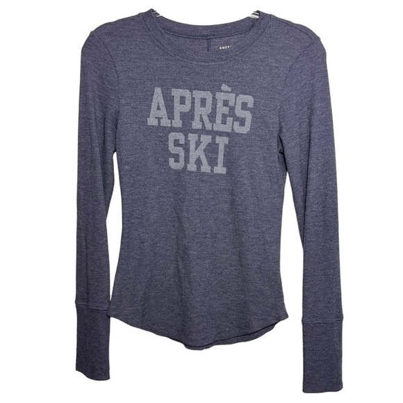 American Eagle Outfitters Fitted Thermal Navy Graphic Long Sleeve Size M - Picture 1 of 6